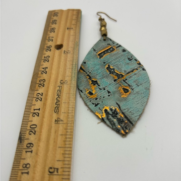 Leather Earrings - Picture 4 of 4